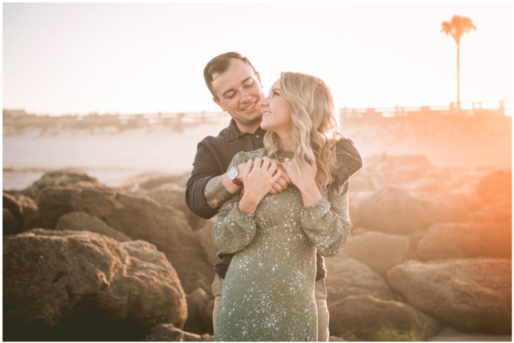 washington oaks gardens engagement photo